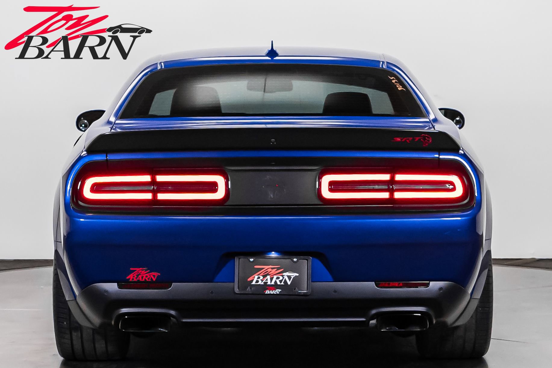 Used 2022 Dodge Challenger SRT Hellcat image 4