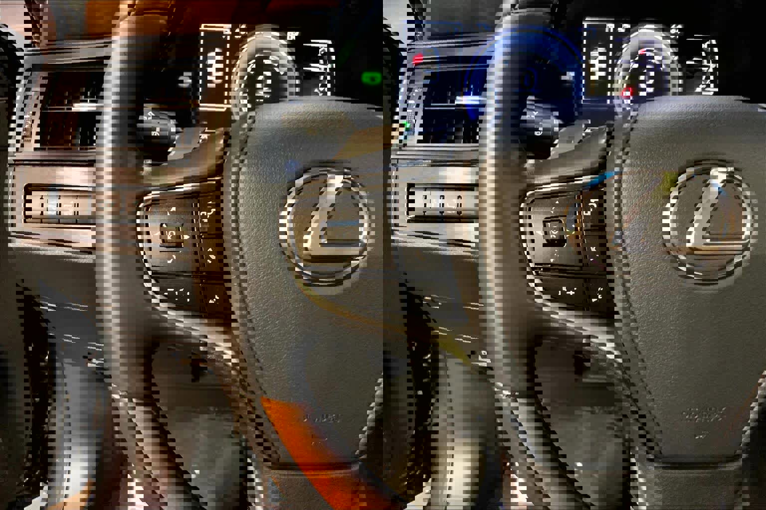 Used 2025 Lexus ES 300h w/ Luxury Package image 23