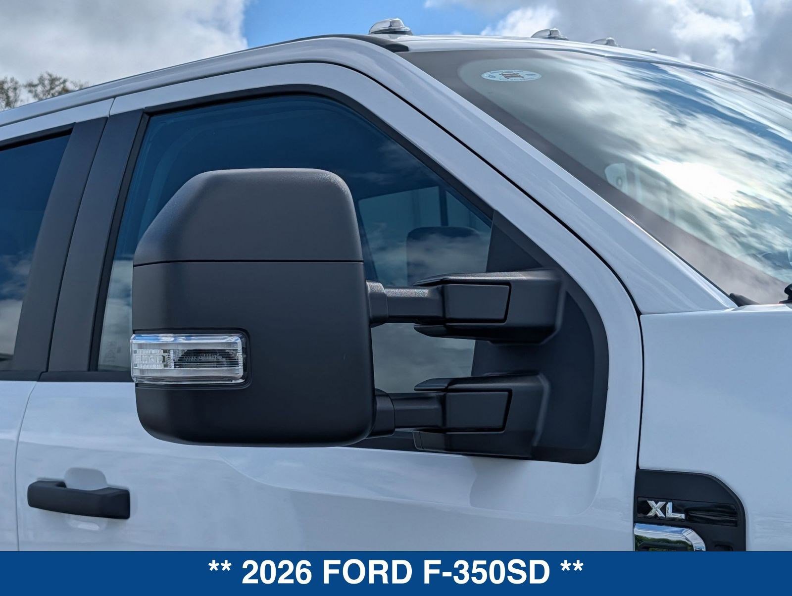 New 2026 Ford F350 XL w/ XL Chrome Package RWD image 11
