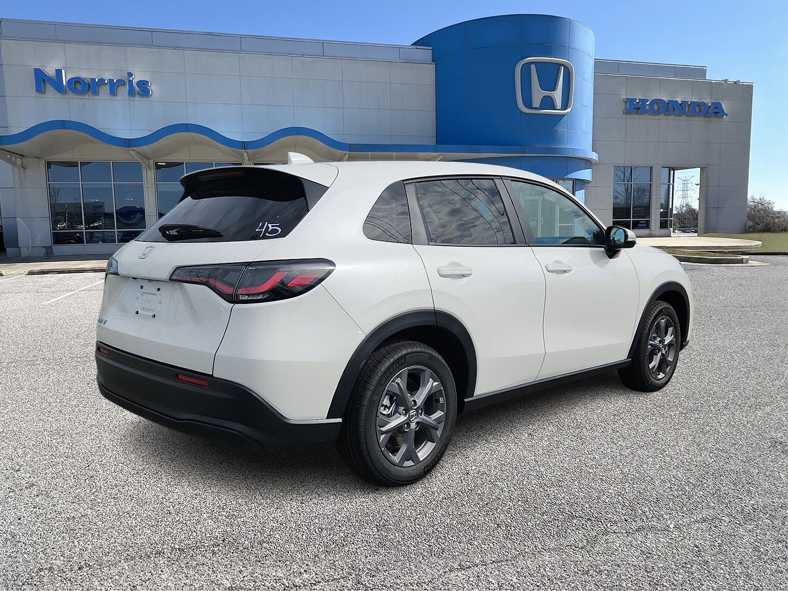 New 2026 Honda HR-V LX image 4