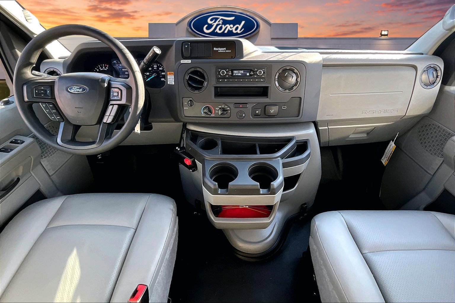 New 2026 Ford E-450 and Econoline 450 Super Duty w/ Power Equipment Group RWD image 5