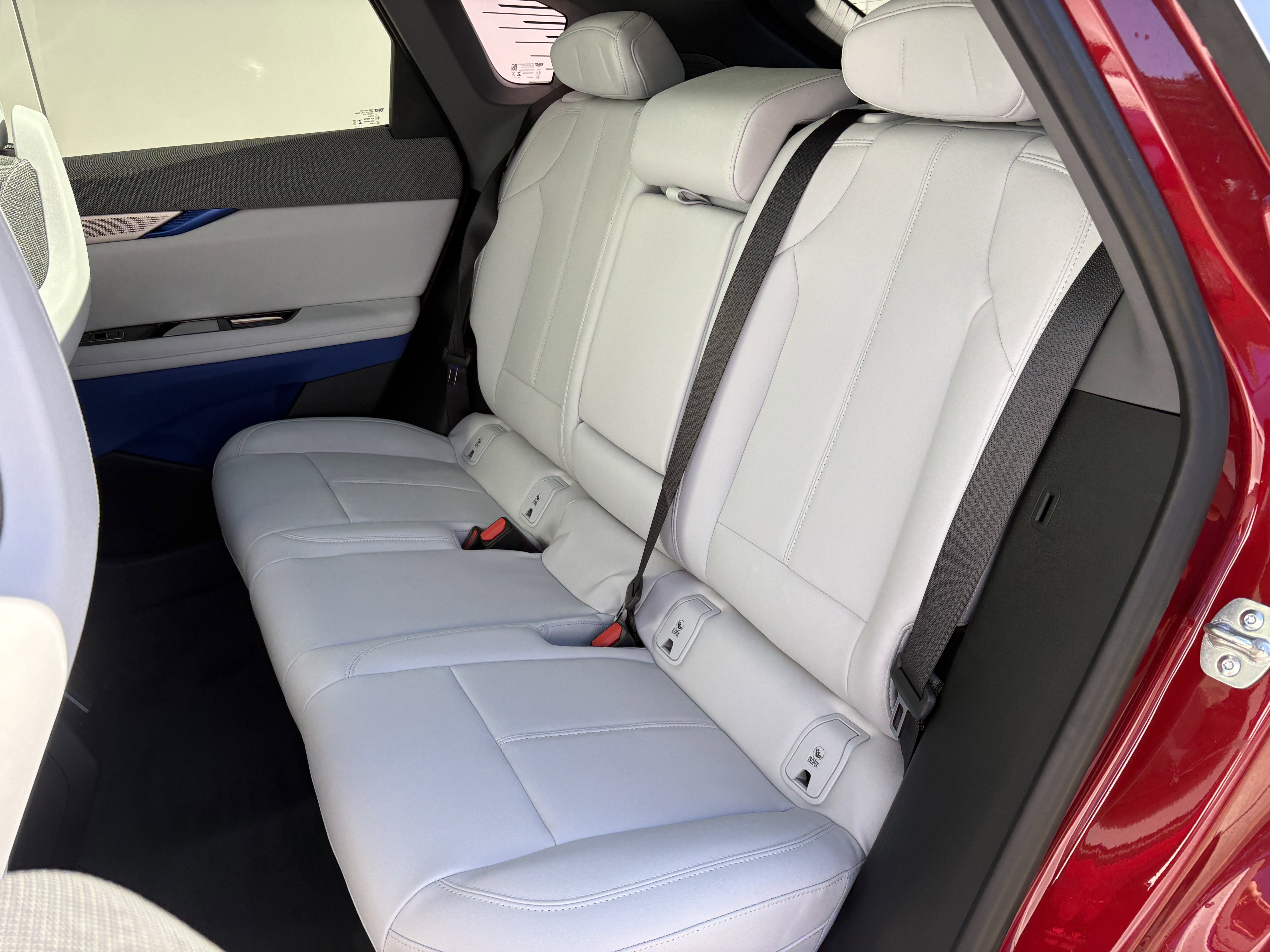 New 2025 Cadillac Optiq Luxury 1 image 12