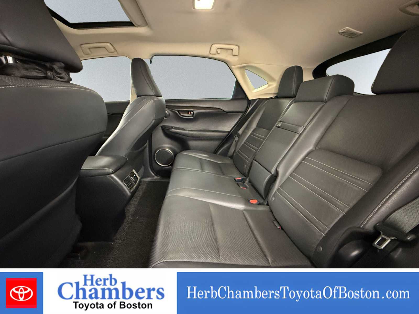 Used 2020 Lexus NX 300h AWD w/ Comfort Package image 19