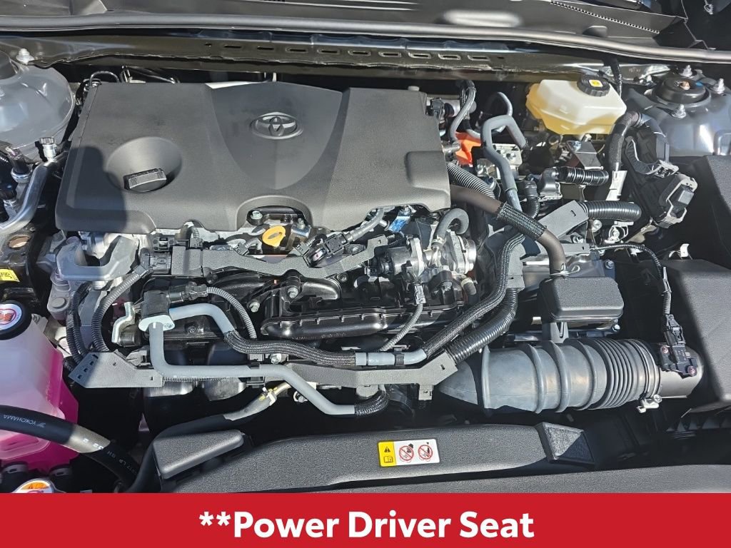 Used 2025 Toyota Camry SE w/ Convenience Package image 12