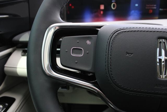 New 2026 Lincoln Nautilus Premier w/ Equipment Group 102A AWD/4WD image 42