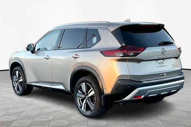 Used 2022 Nissan Rogue Platinum w/ Head-Up Display Package image 4