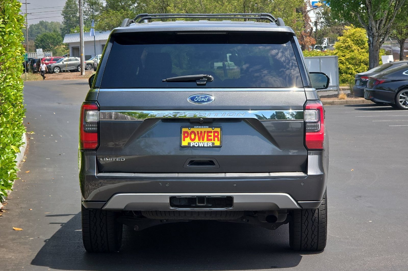 Used 2020 Ford Expedition Limited w/ Equipment Group 302A AWD/4WD image 5