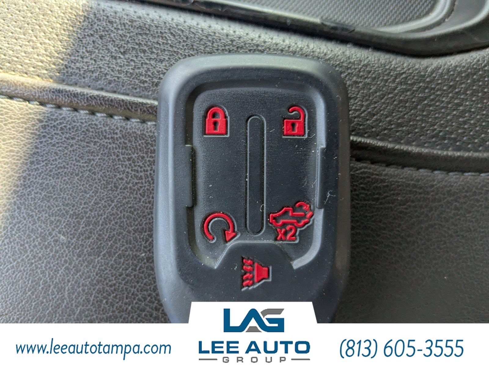 Used 2019 Chevrolet Silverado 1500 High Country image 30