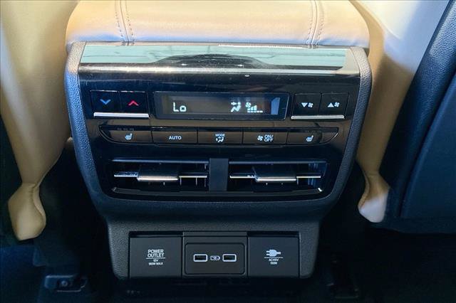 Used 2022 Acura MDX SH-AWD w/ Advance Package image 24