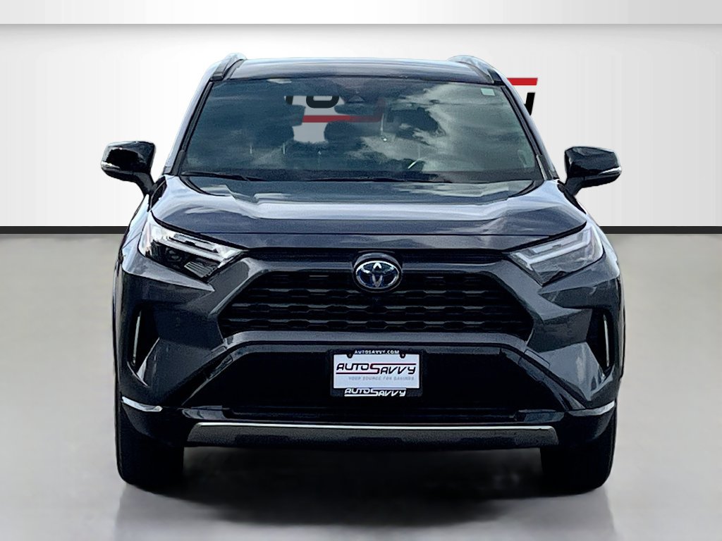 Used 2024 Toyota RAV4 XSE AWD/4WD image 2