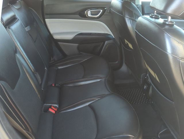 Used 2022 Jeep Compass Limited w/ Sun and Sound Group image 23