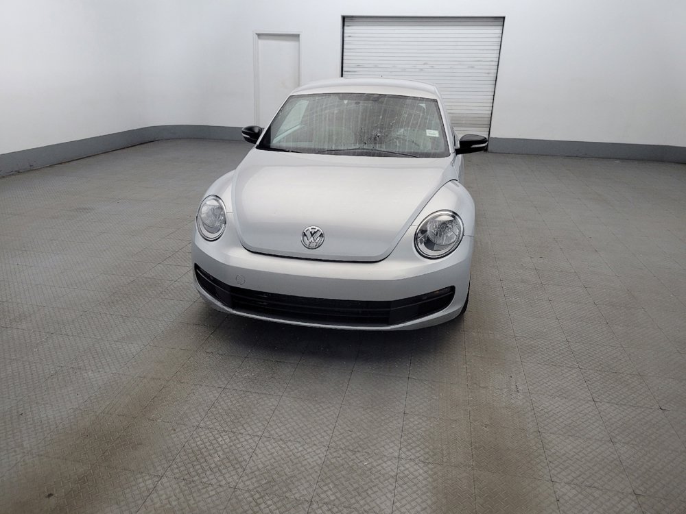 Used 2015 Volkswagen Beetle 1.8T Classic FWD image 15