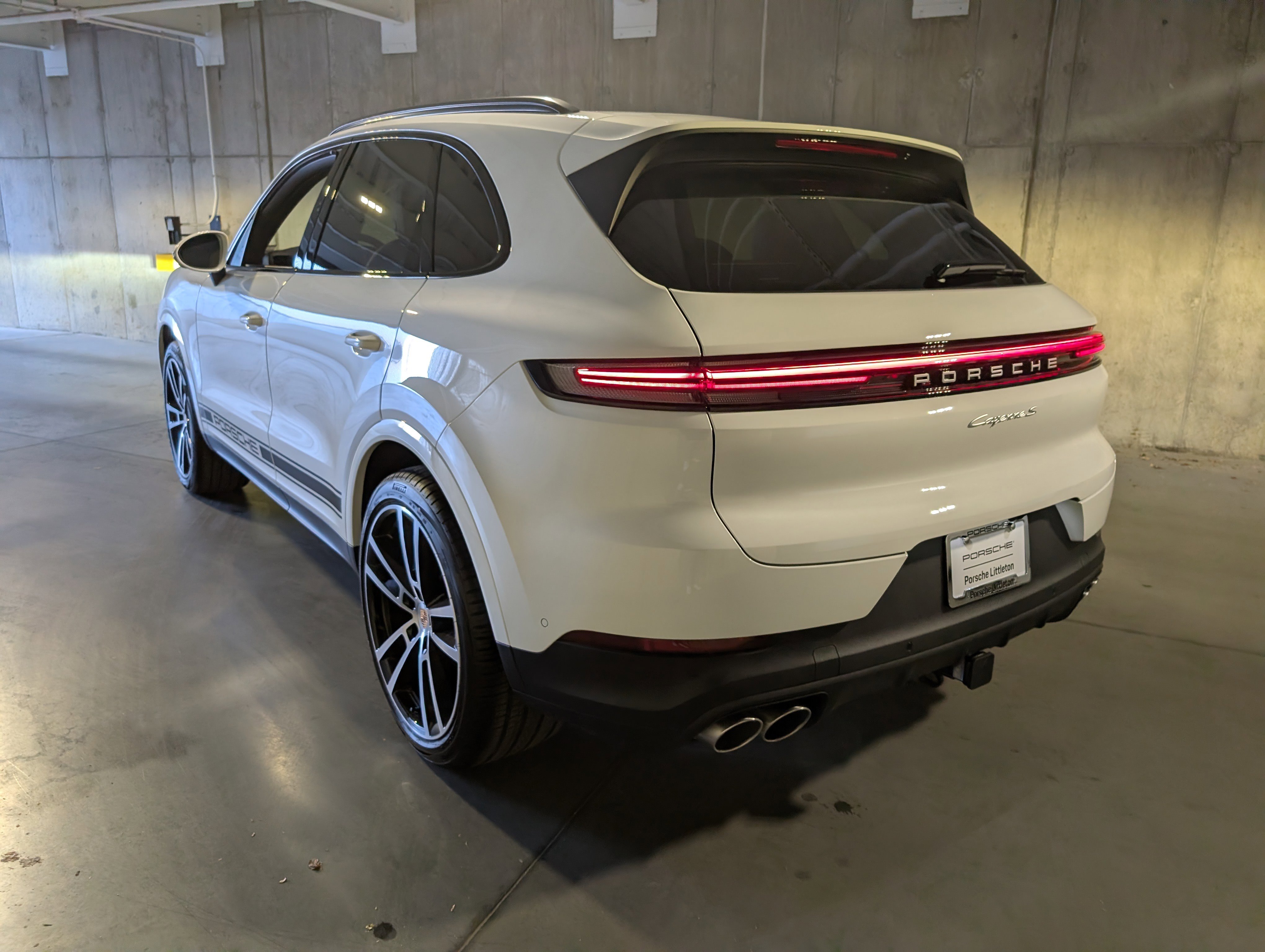 New 2026 Porsche Cayenne S image 3