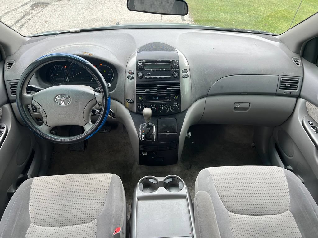 Used 2007 Toyota Sienna FWD image 18