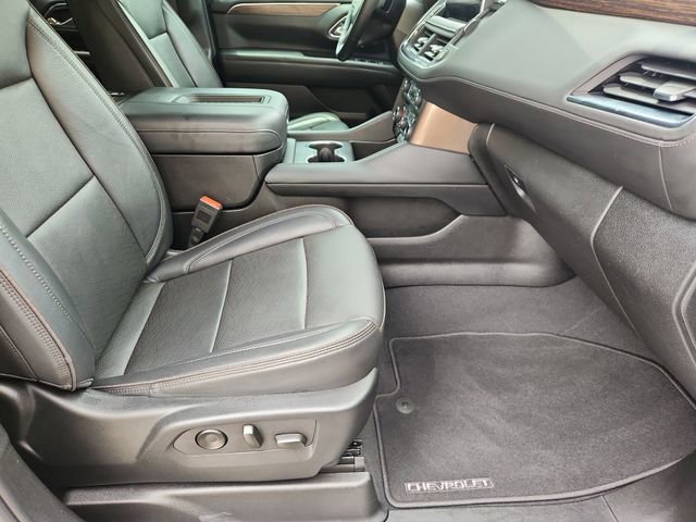 Used 2023 Chevrolet Tahoe High Country w/ Premium Package 2 RWD image 29