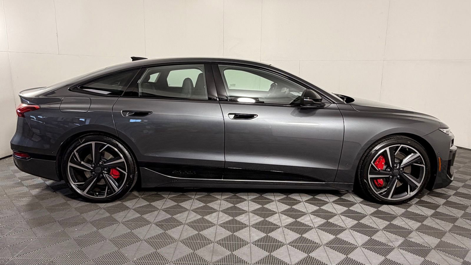 New 2027 Audi S6 e-tron Premium Plus image 11