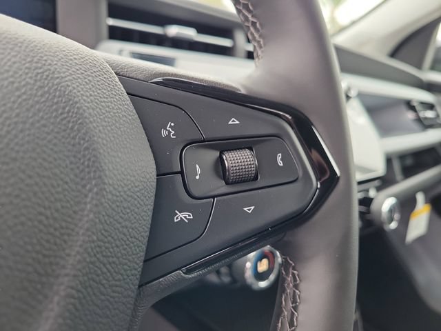 New 2027 Chevrolet Bolt LT w/ Comfort Package FWD image 24