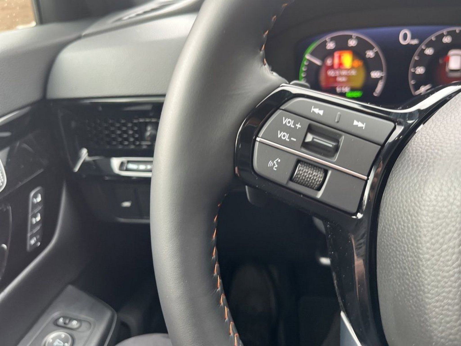 Certified 2026 Honda CR-V Sport Touring image 13