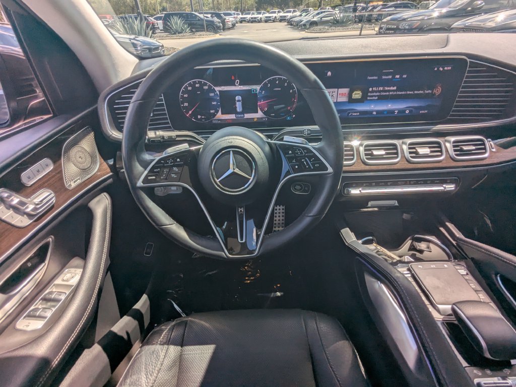 Certified 2024 Mercedes-Benz GLS 580 4MATIC image 3
