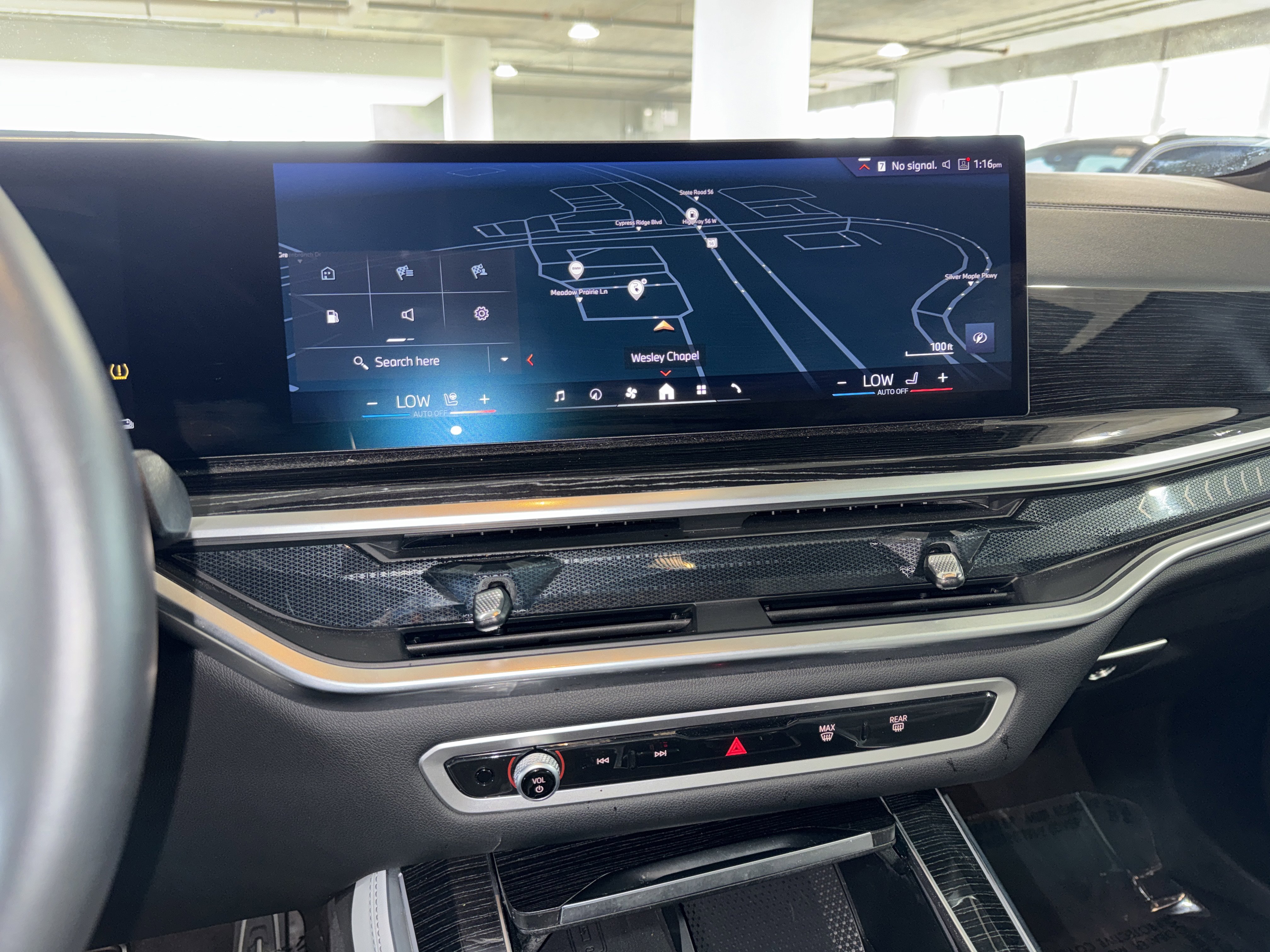 Certified 2025 BMW X5 xDrive50e w/ M Sport Package image 26