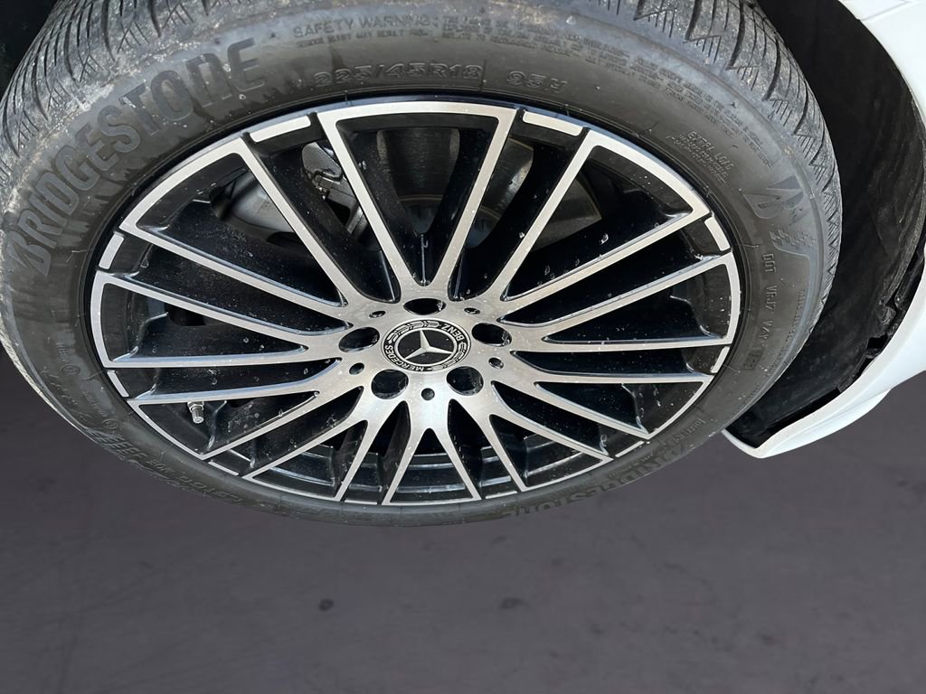 Certified 2023 Mercedes-Benz C 300 4MATIC Sedan image 14