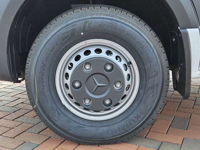 New 2024 Mercedes-Benz Sprinter 4500 image 11