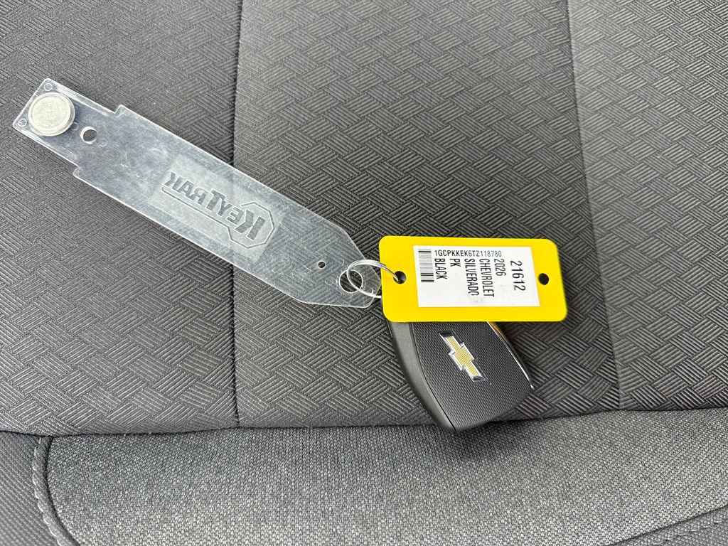 Used 2026 Chevrolet Silverado 1500 LT image 29