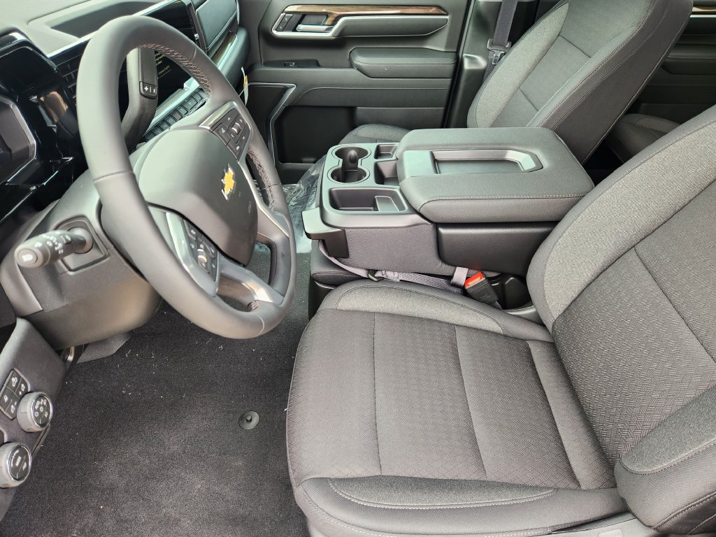 New 2026 Chevrolet Silverado 3500 LT w/ Safety Package AWD/4WD image 9