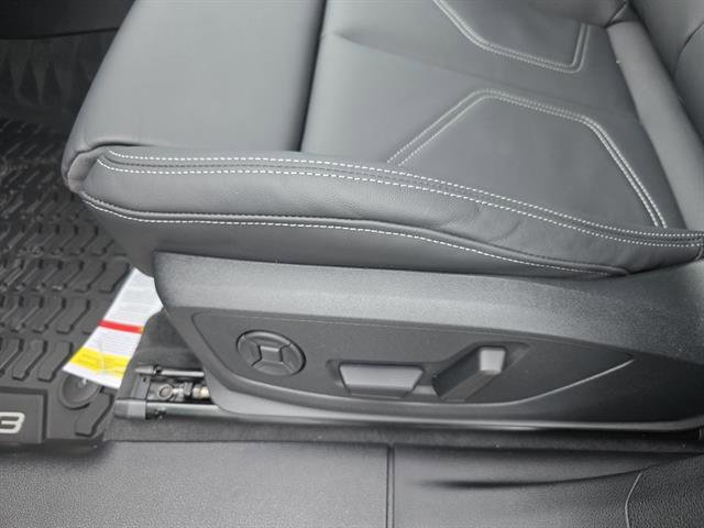 Used 2025 Audi Q3 2.0T Premium w/ Convenience Package image 21