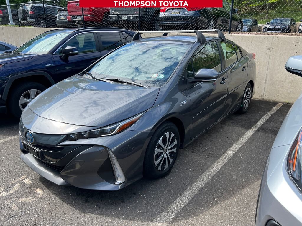 Used 2022 Toyota Prius Prime XLE FWD image 1