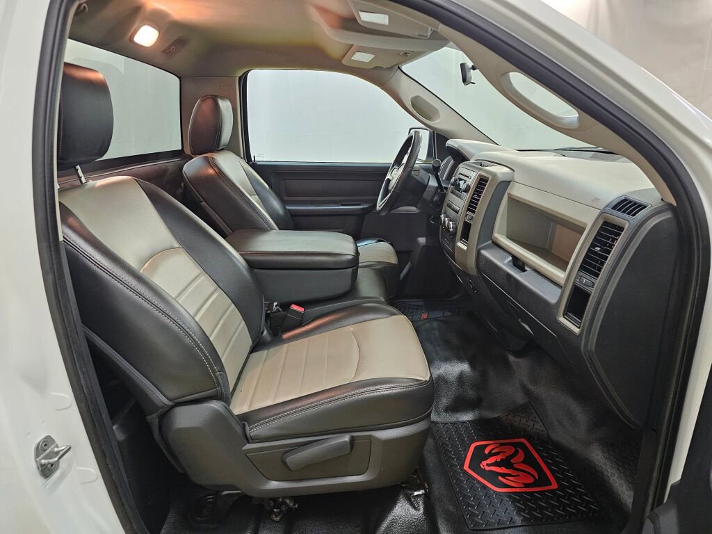 Used 2012 RAM 1500 ST RWD image 11