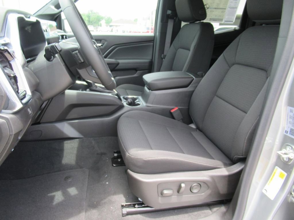 New 2026 GMC Canyon Elevation w/ Convenience Package RWD image 18