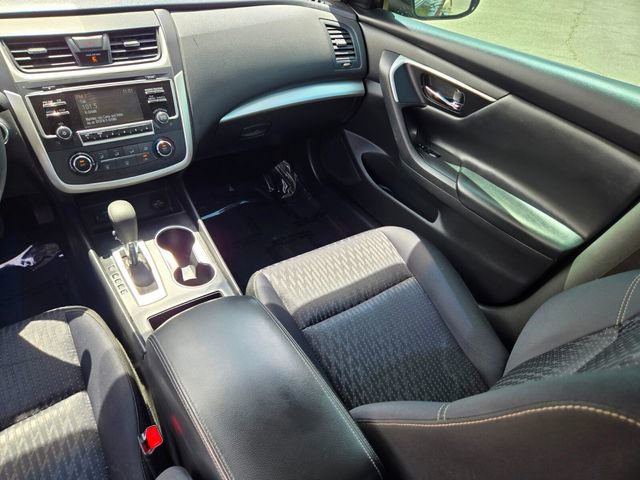 Used 2017 Nissan Altima 2.5 S w/ Power Driver Seat Package FWD image 17