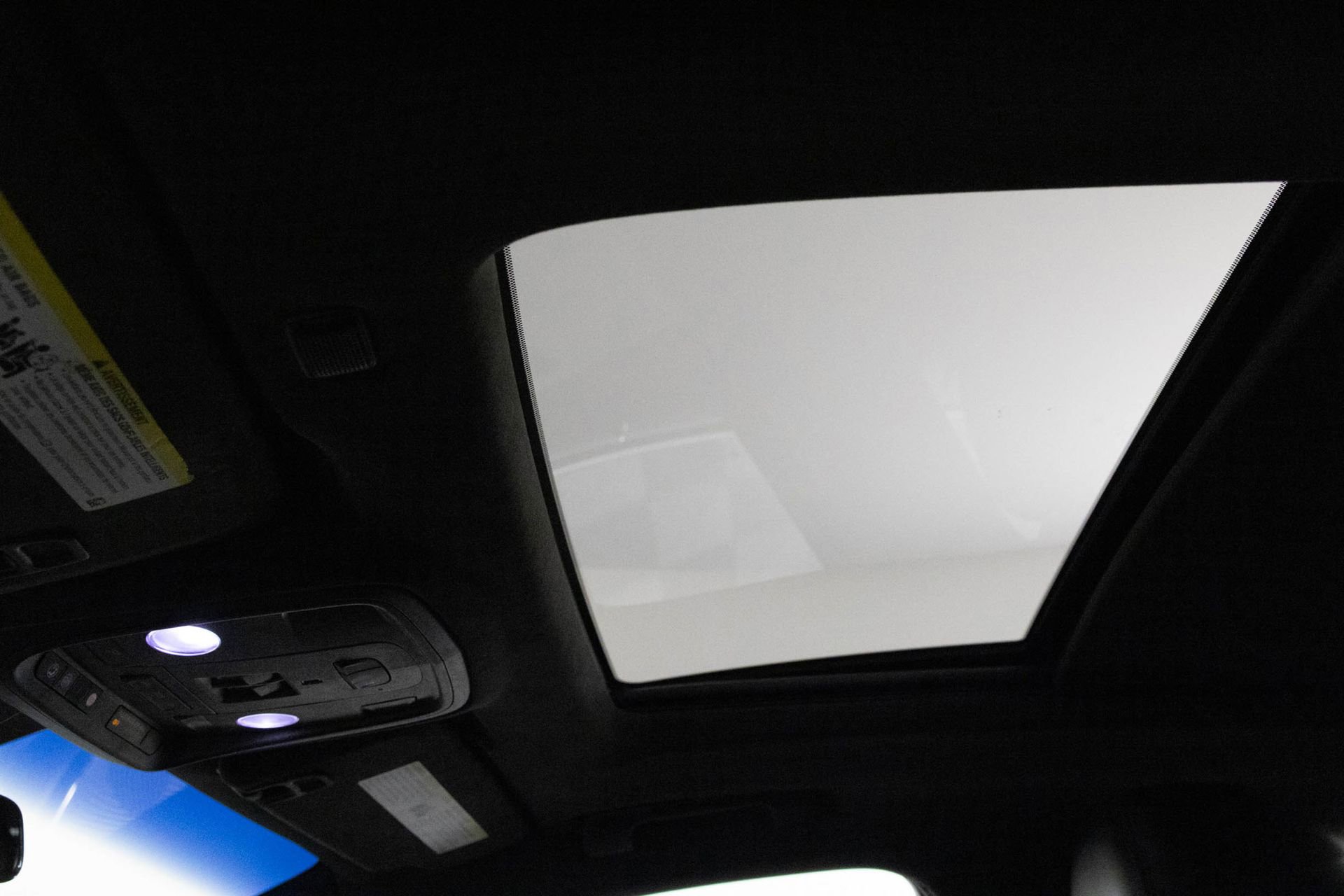 Used 2014 Cadillac XTS Platinum image 31