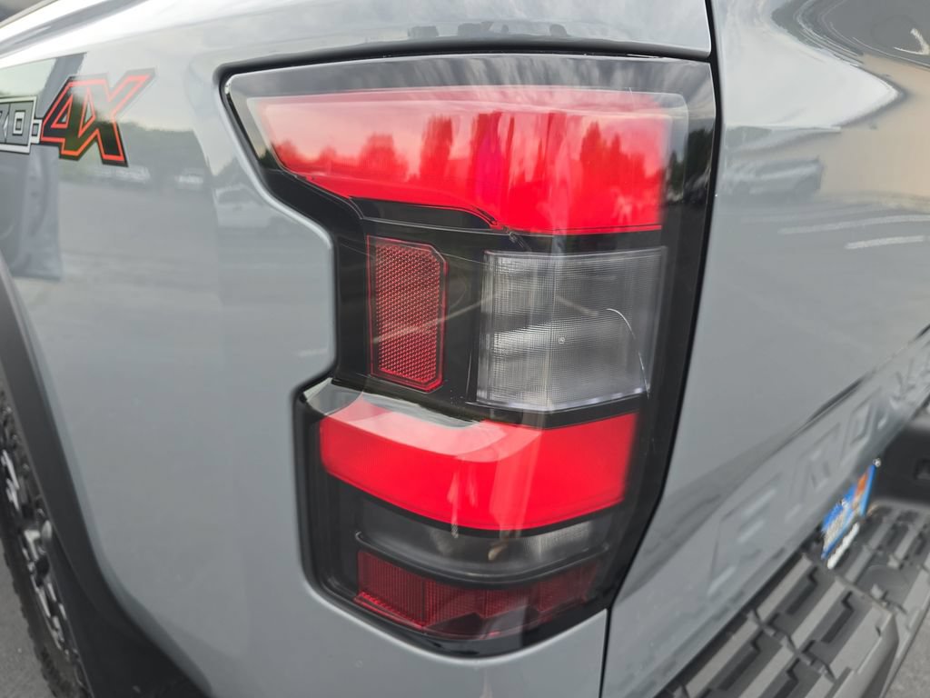 Used 2023 Nissan Frontier PRO-4X w/ Pro-4X Premium Package AWD/4WD image 38