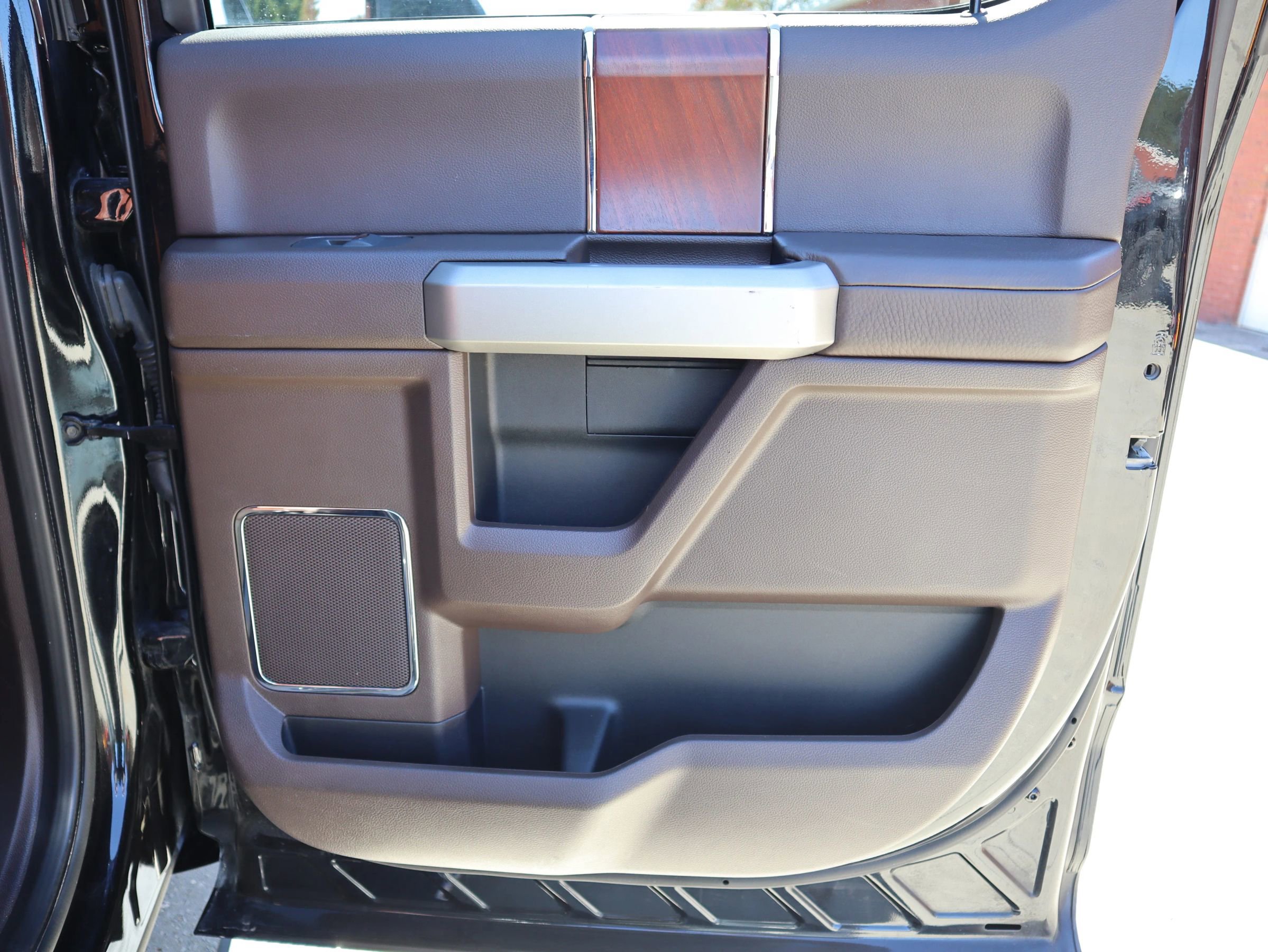 Used 2021 Ford F350 King Ranch w/ King Ranch Ultimate Package image 33