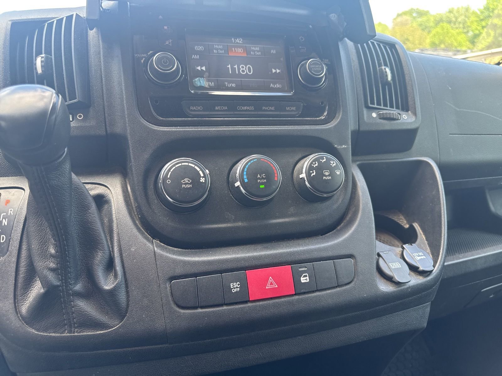 Used 2017 RAM ProMaster 3500 w/ Interior Convenience Group image 11