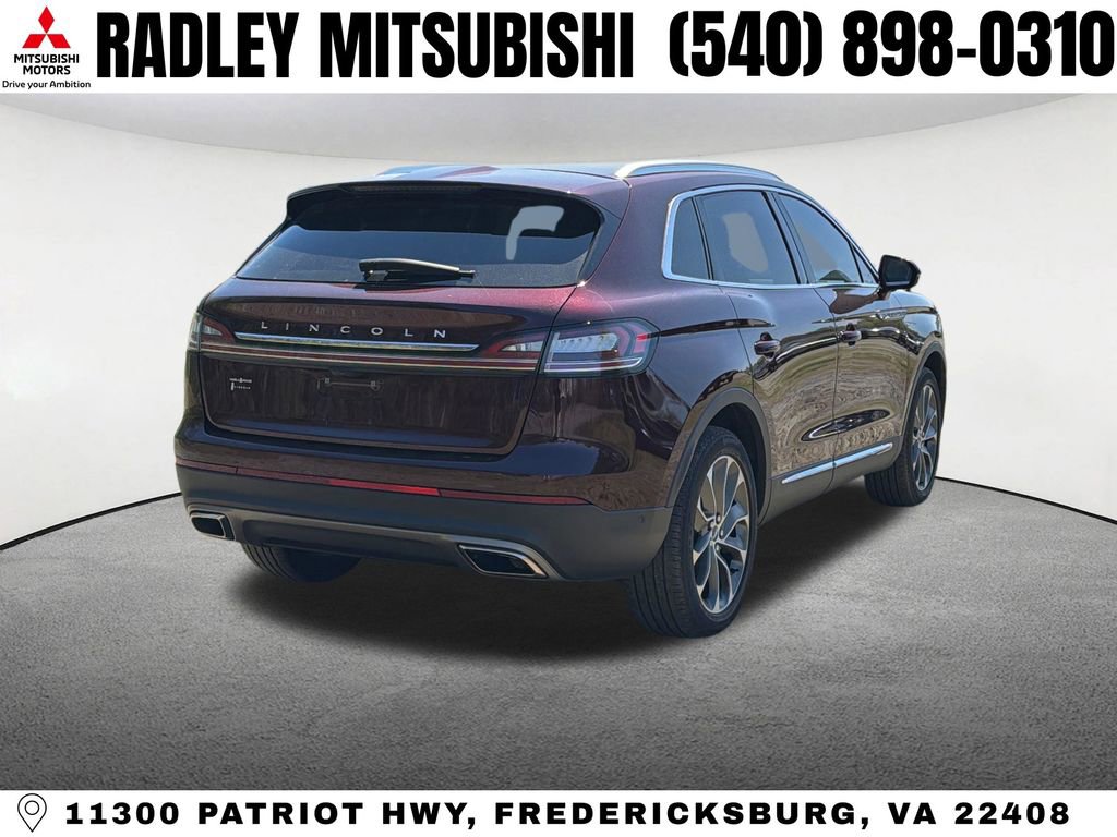 Used 2023 Lincoln Nautilus Reserve w/ Equipment Group 201A image 17