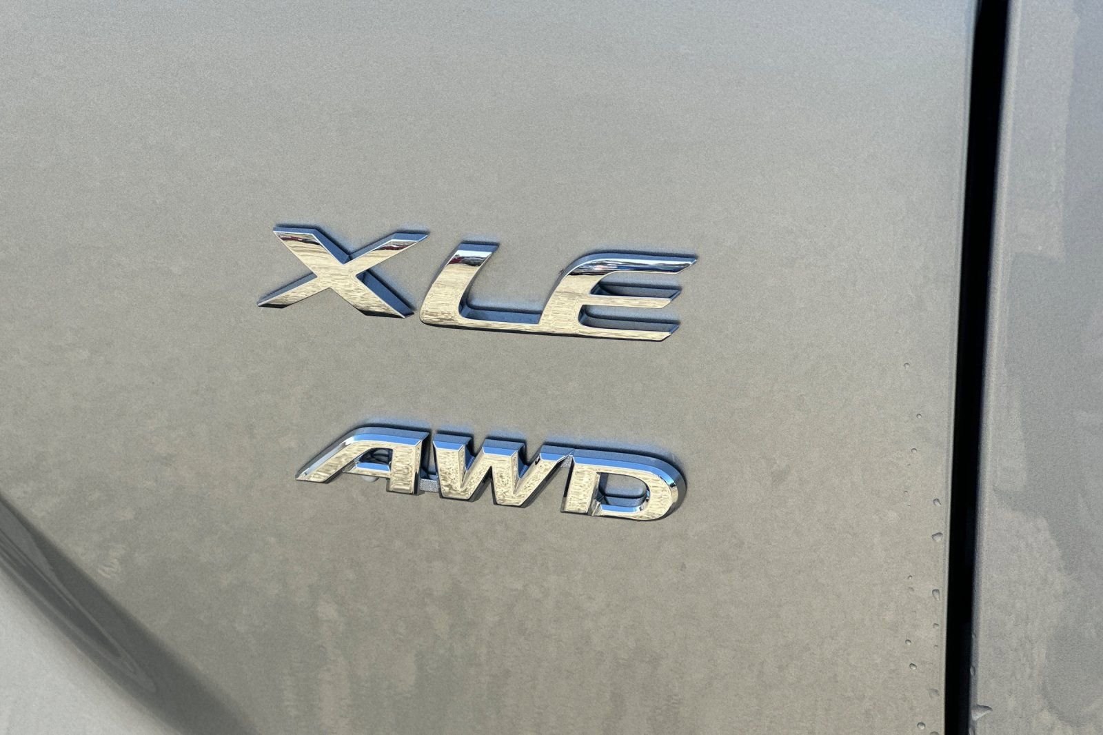 New 2026 Toyota Corolla Cross XLE w/ Convenience Package AWD/4WD image 7