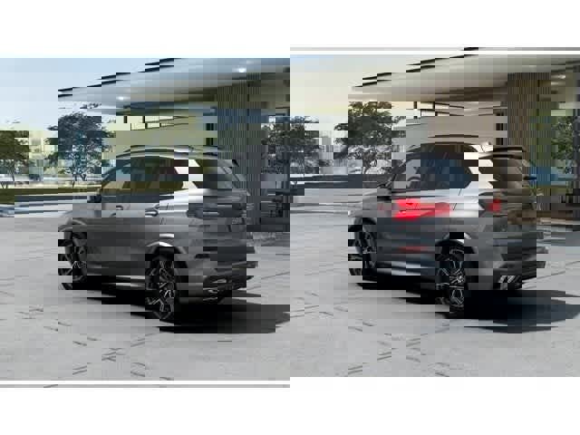 New 2026 BMW X5 xDrive40i w/ M Sport Package image 2