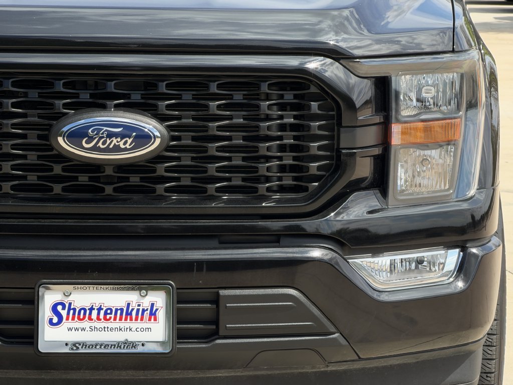 Used 2023 Ford F150 XL w/ STX Appearance Package RWD image 9
