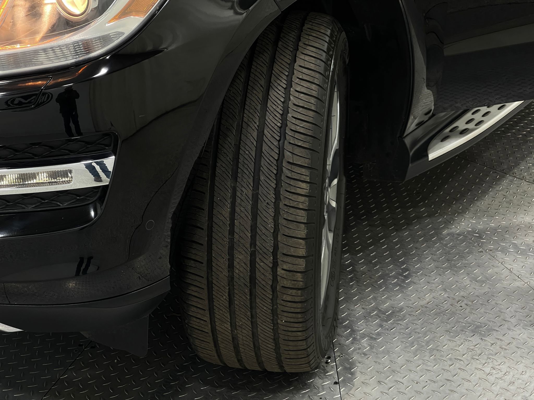 Used 2016 Mercedes-Benz GL 450 4MATIC w/ Premium I Package image 40