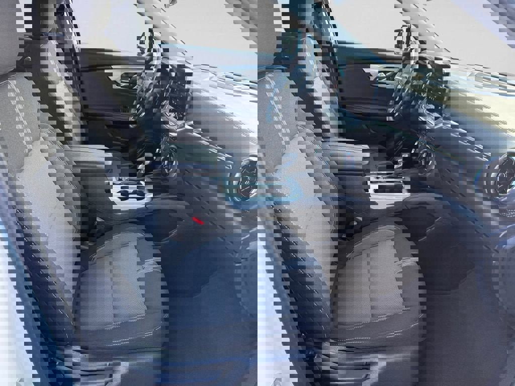 Used 2025 Chevrolet Blazer LT image 15