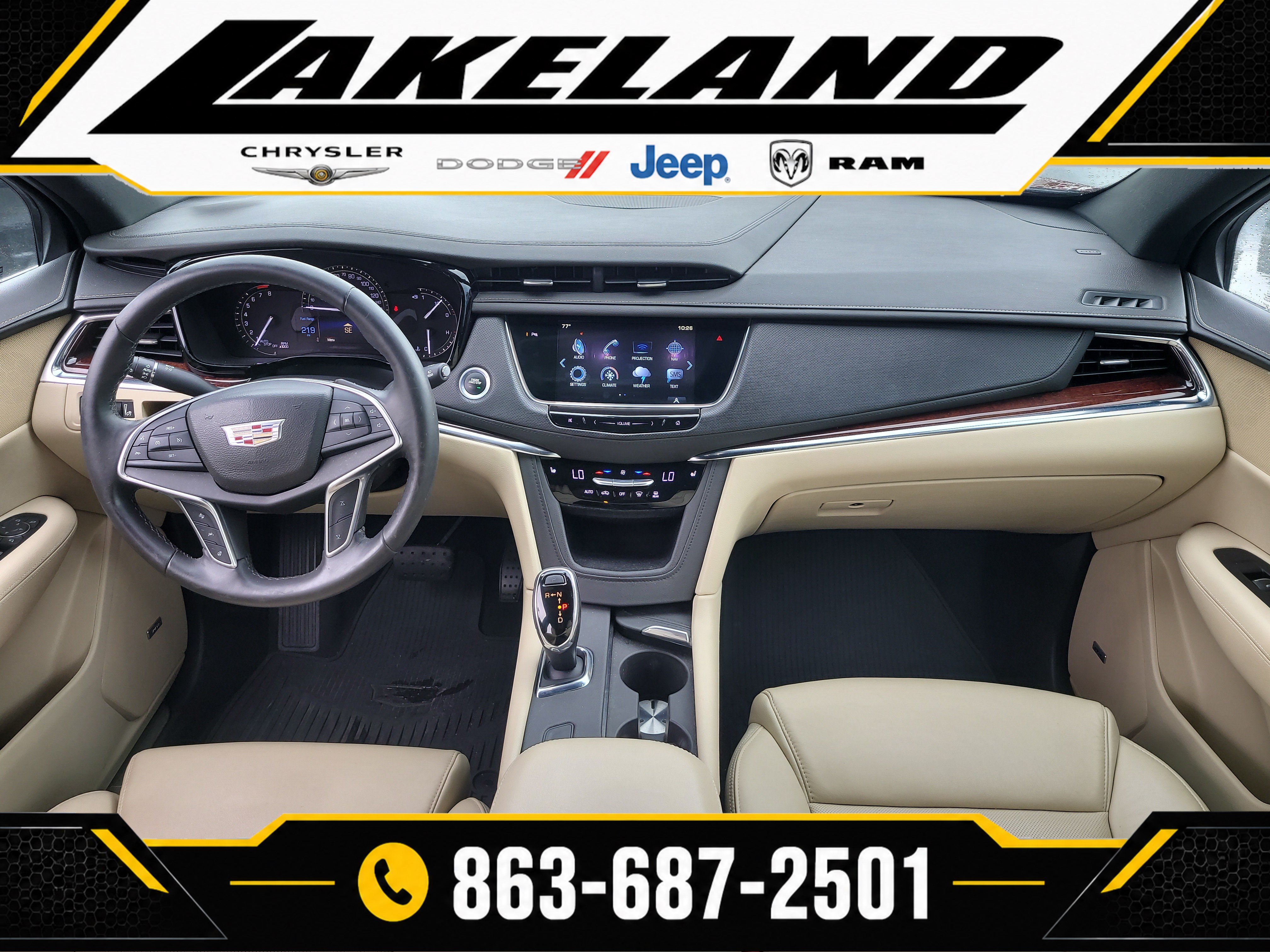 Used 2017 Cadillac XT5 Luxury w/ Driver Awareness Package FWD image 14
