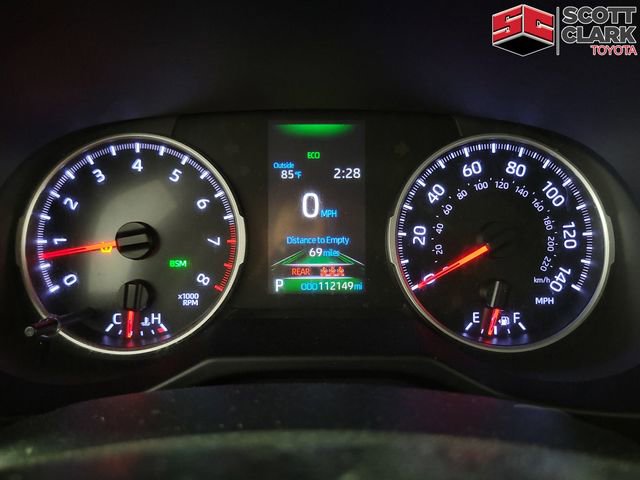 Used 2020 Toyota RAV4 XLE Premium FWD image 21