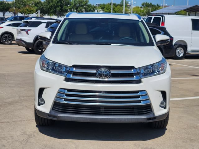 Used 2019 Toyota Highlander Limited Platinum AWD/4WD image 11