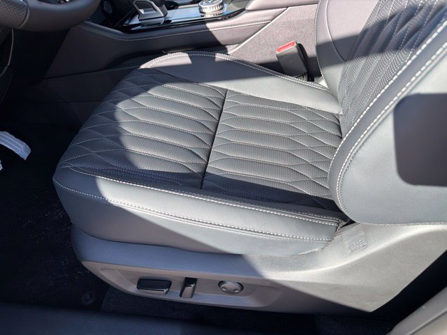 New 2026 Mitsubishi Outlander SEL FWD image 24