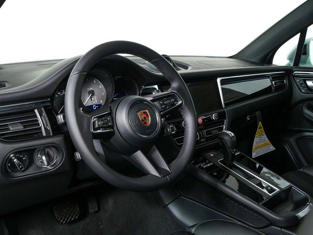 New 2026 Porsche Macan S AWD/4WD image 4