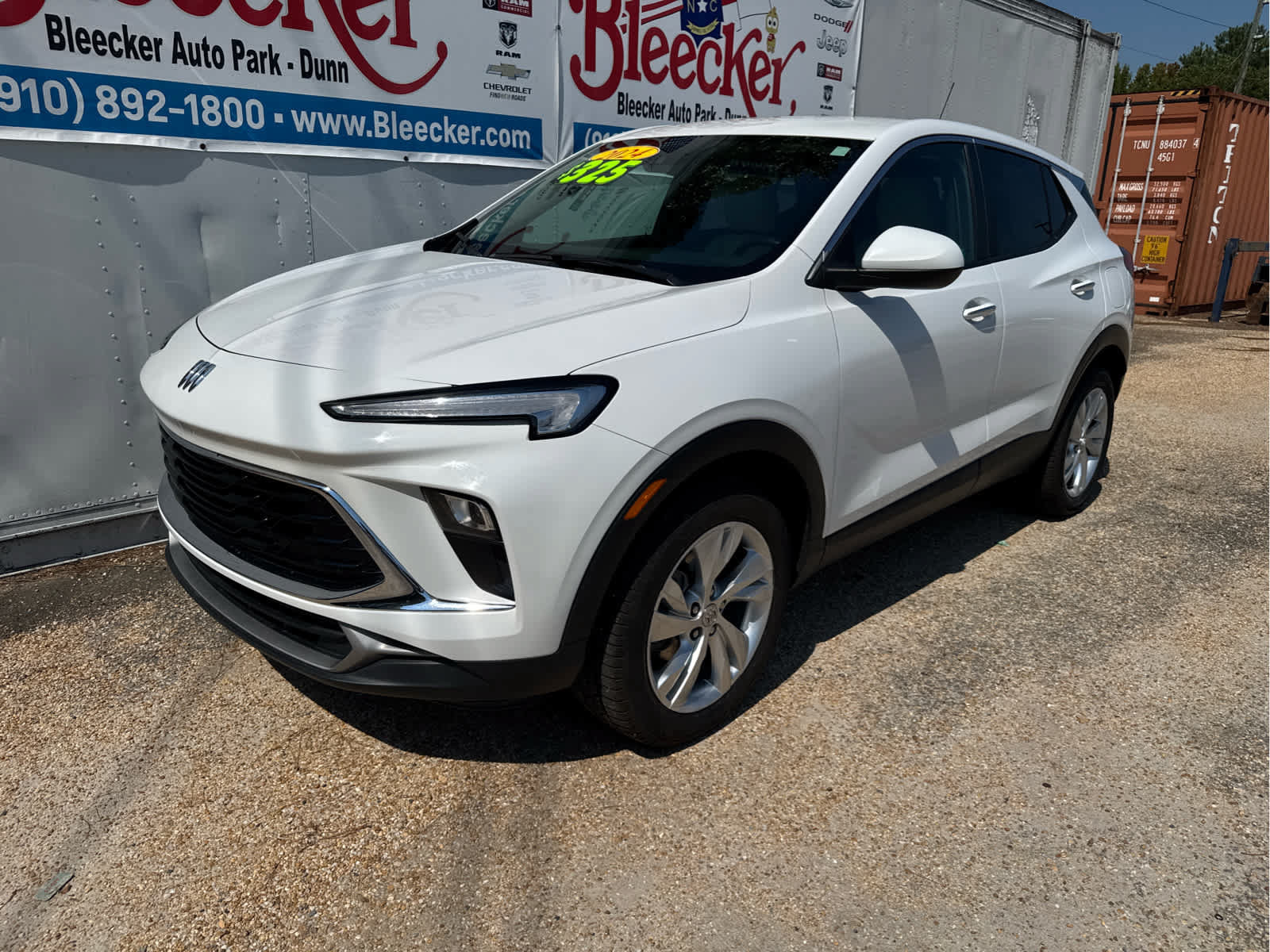 Used 2024 Buick Encore GX Preferred w/ Comfort Package AWD/4WD image 6