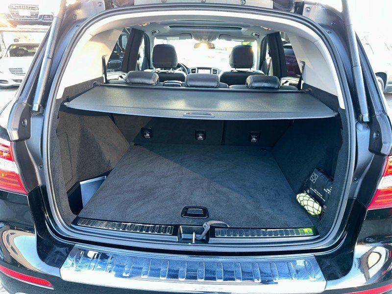 Used 2014 Mercedes-Benz ML 350 4MATIC image 32